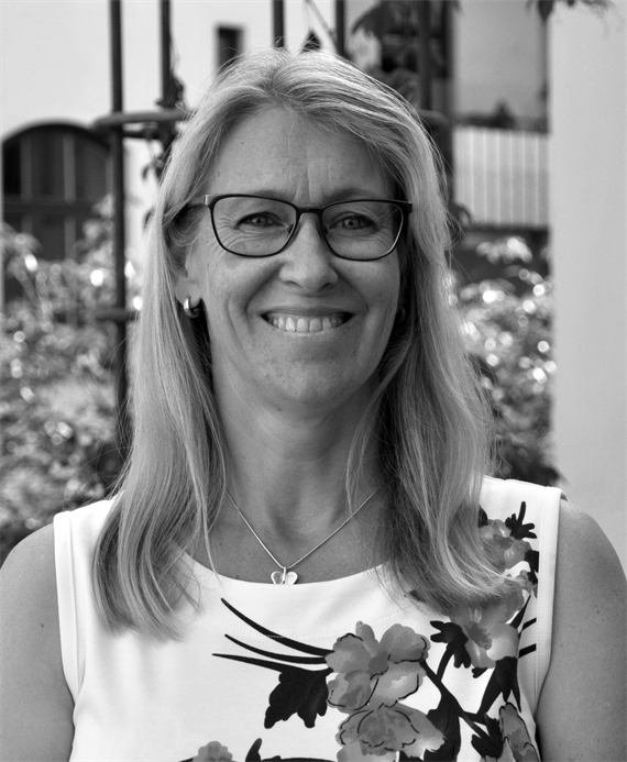 Anna Roslund